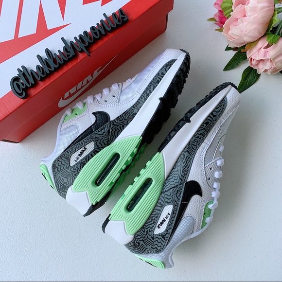 Nike Air Max 90 NWT - Picture 4 of 10